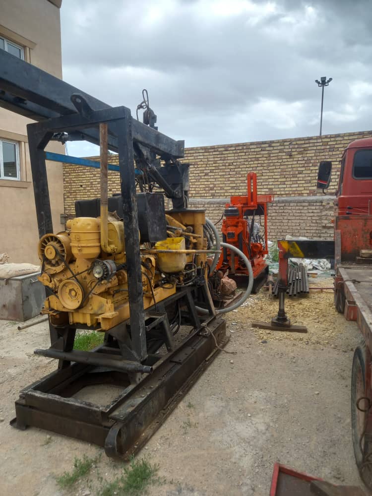 دستگاه حفاری آماده جابه جایی