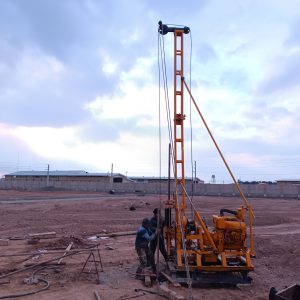 خدمات حفاری ماشینی و دستی