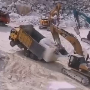 استخدام کارشناس فروش