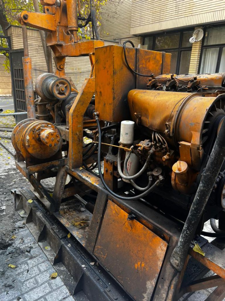 انجام گمانه‌های ماشینی در جنوب تهران