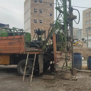 حفاری آزمایش خاک ساختمان با دستگاه حفاری در شهرستان اهر کلیبر و..